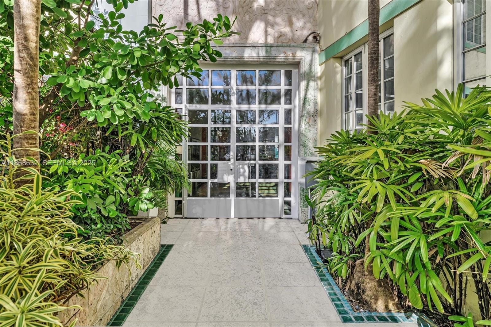 530 Ocean Drive 307, Miami Beach, FL 33139 photo 4