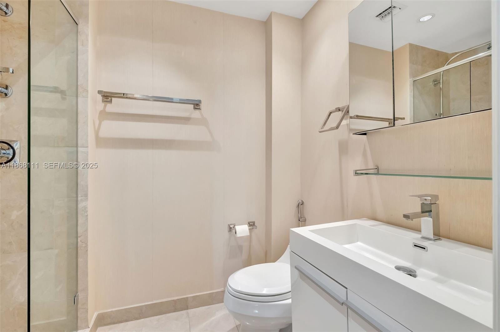 848 Brickell Key Drive 2605, Miami, FL 33131 photo 23