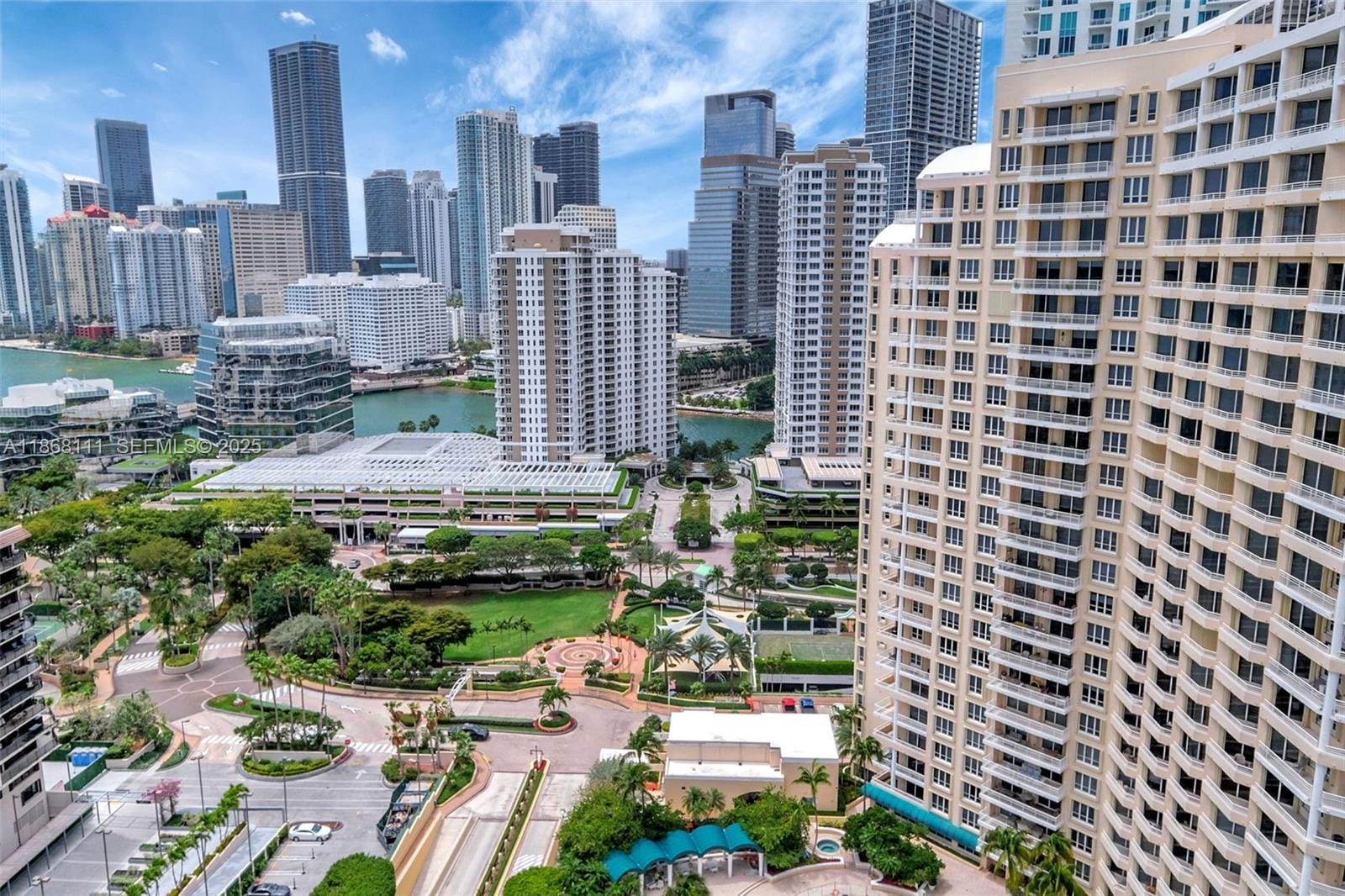 848 Brickell Key Drive 2605, Miami, FL 33131 photo 28