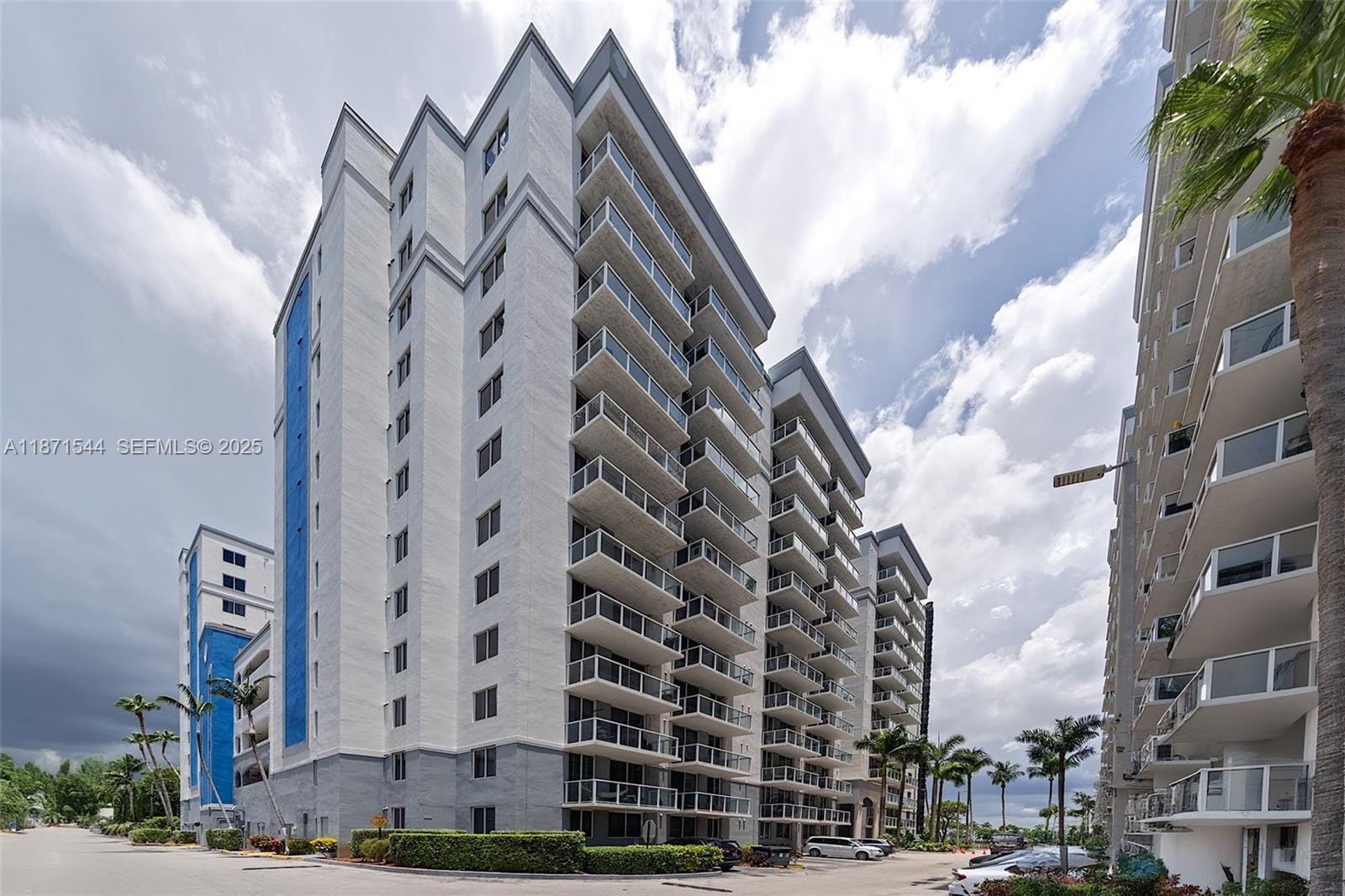 5091 NW 7th Street 503, Miami, FL 33126 photo 5