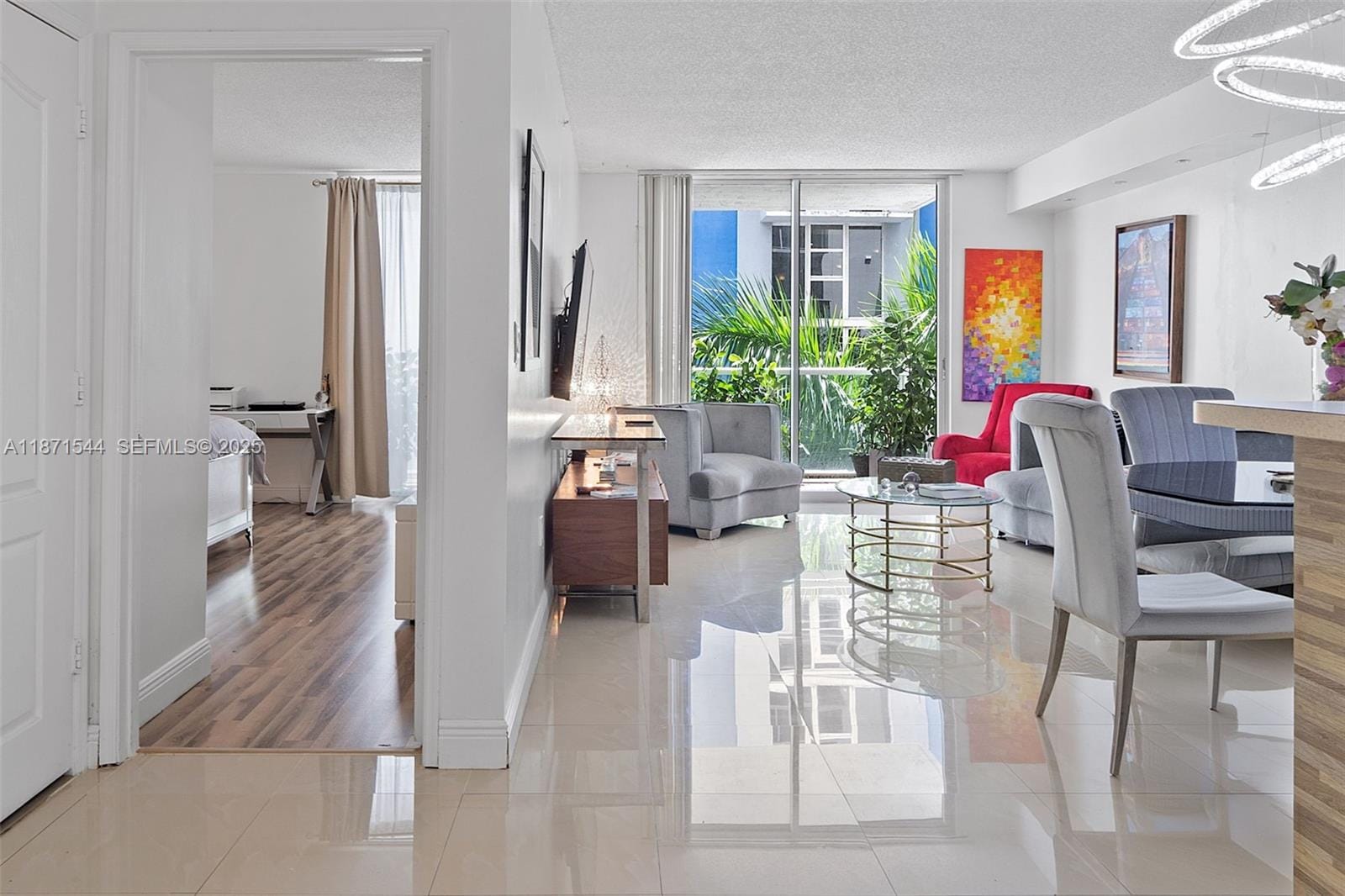 5091 NW 7th Street 503, Miami, FL 33126
