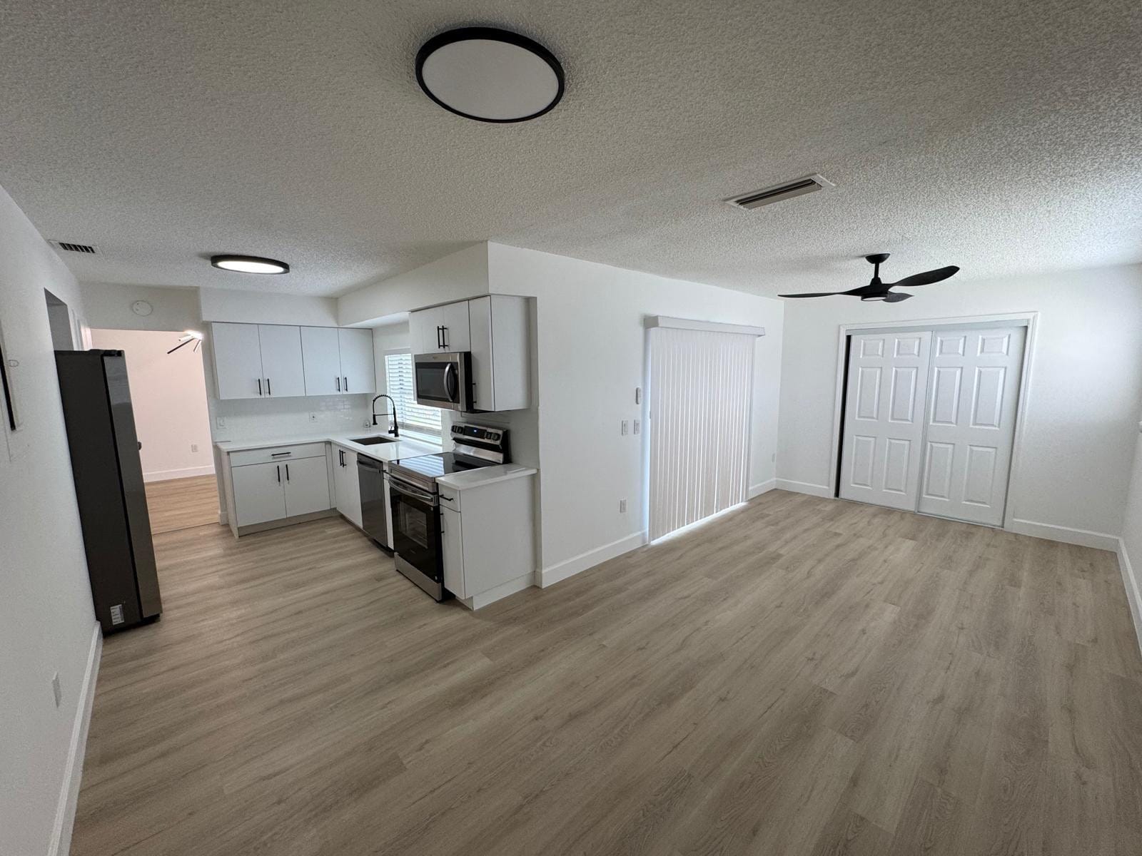8971 NW 8th Street, Pembroke Pines, FL 33024 photo 13