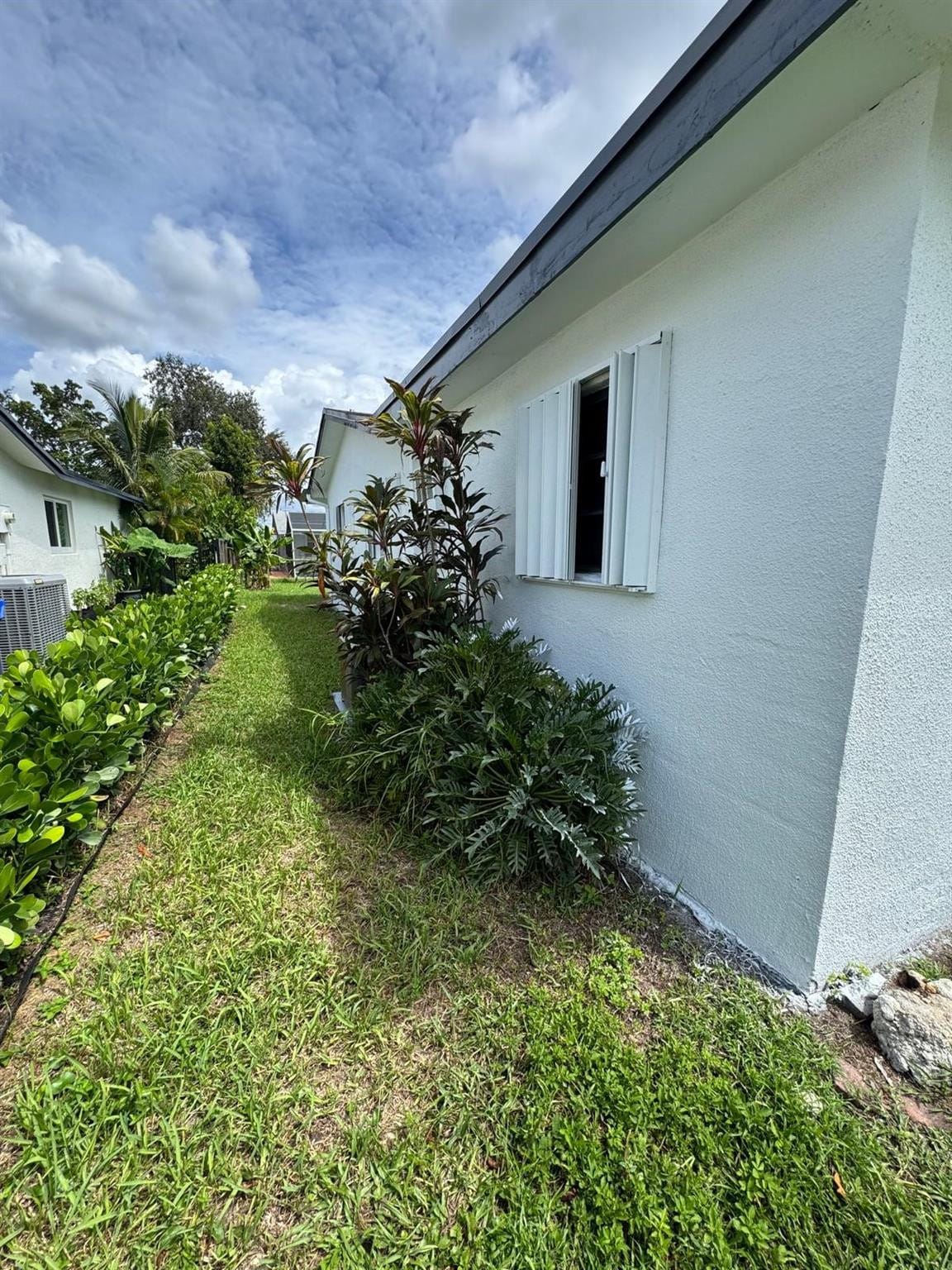 8971 NW 8th Street, Pembroke Pines, FL 33024 photo 26