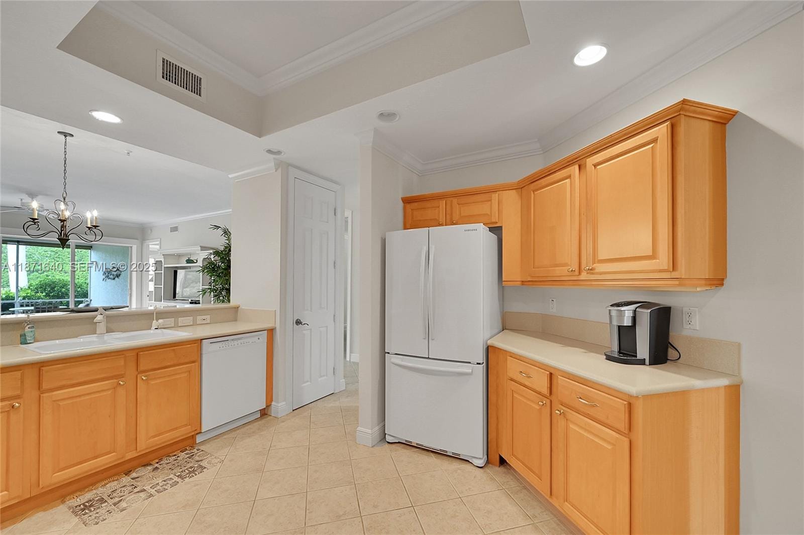 4700 Yacht Harbor Drive 612 — photo 7