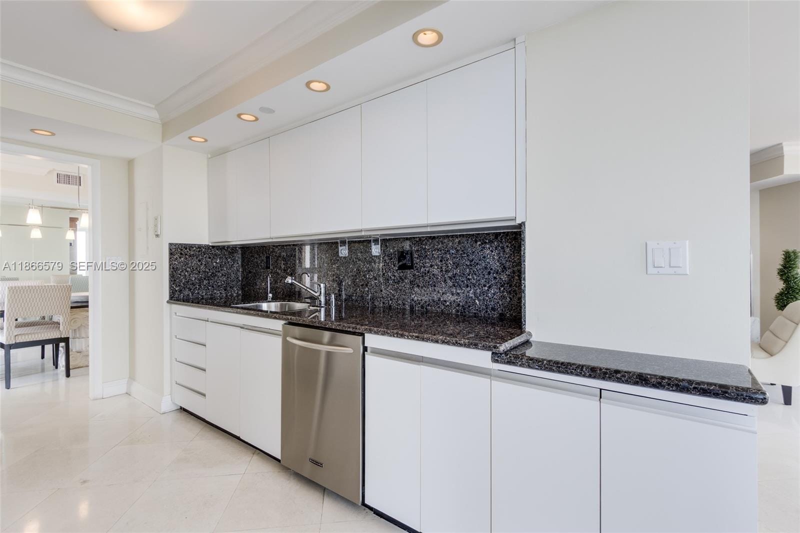 4000 Towerside Terrace 1701 — photo 10