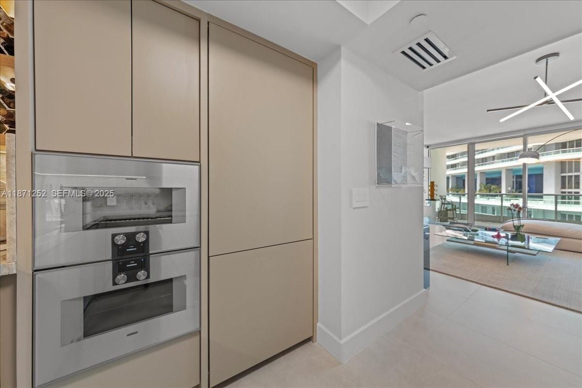 1331 Brickell Bay Drive 1406, Miami, FL 33131 photo 13