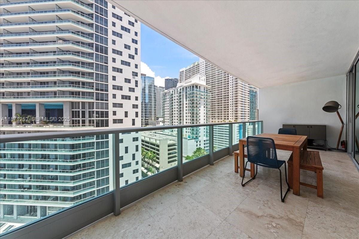 1331 Brickell Bay Drive 1406, Miami, FL 33131 photo 17