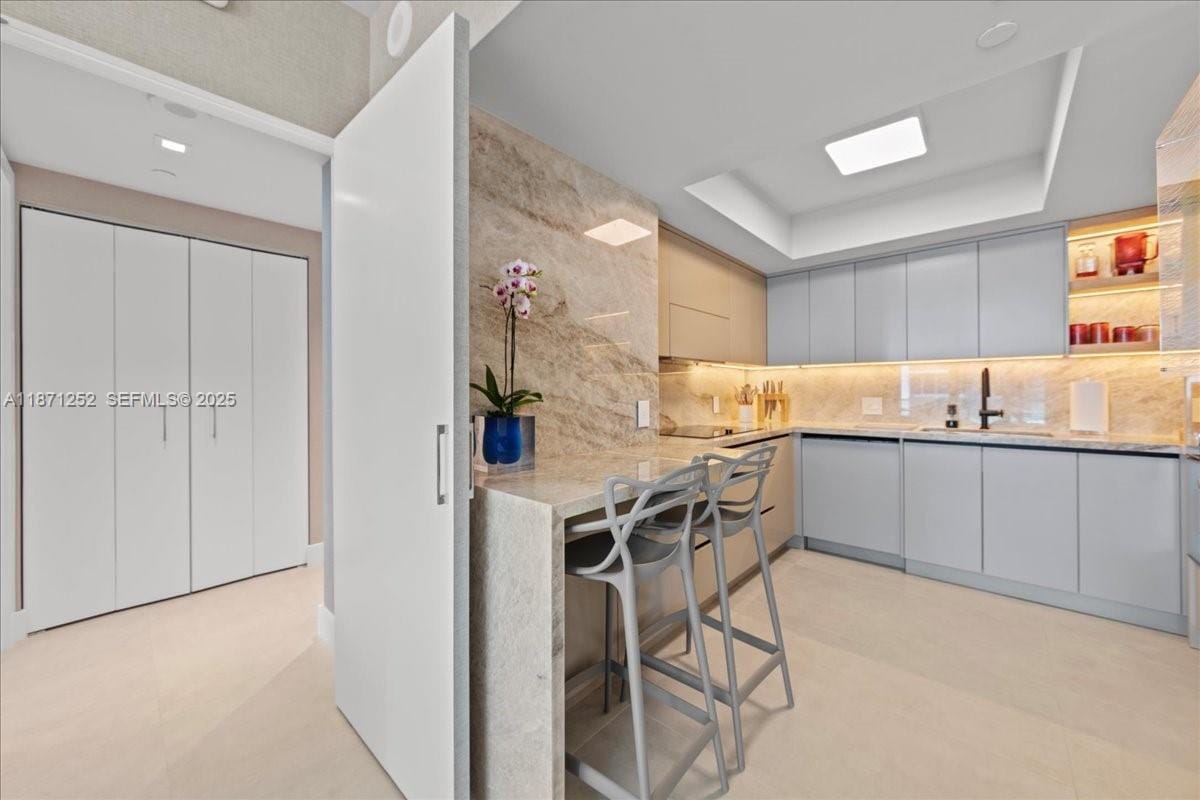 1331 Brickell Bay Drive 1406, Miami, FL 33131 photo 3