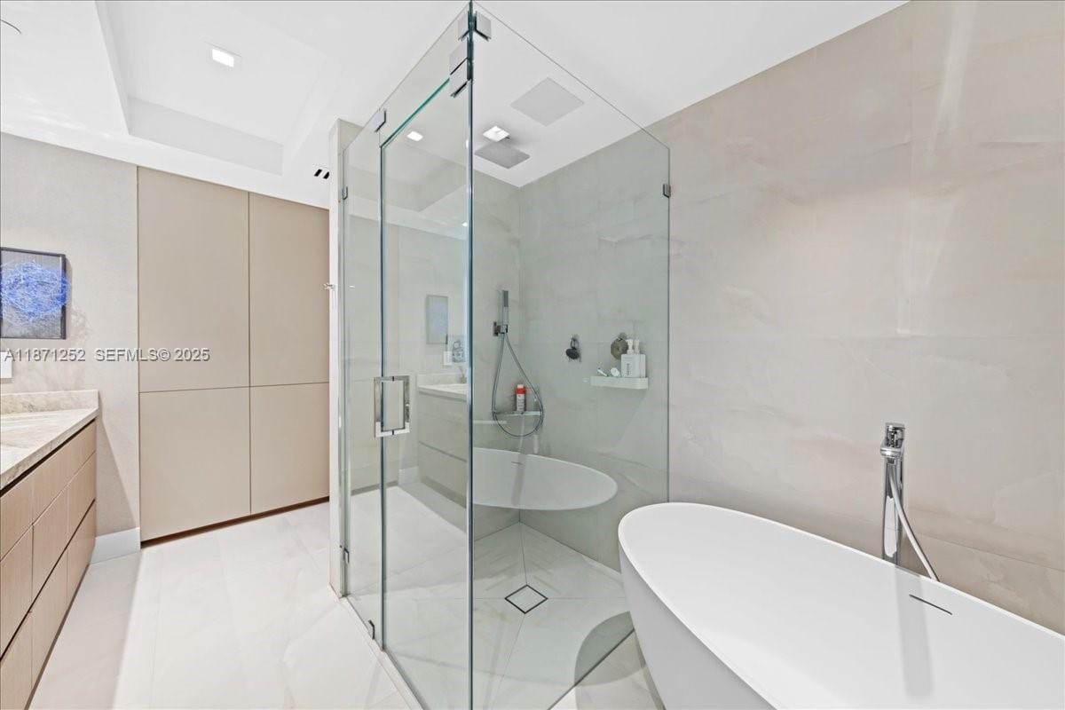 1331 Brickell Bay Drive 1406, Miami, FL 33131 photo 30