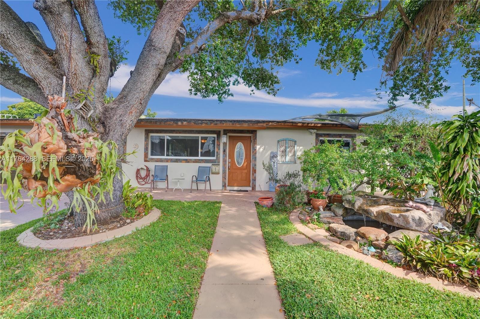 7825 NW 174th Street, Hialeah, FL 33015