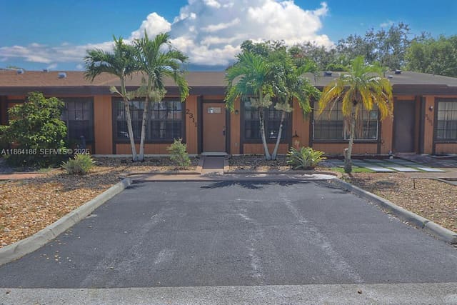 2311 Elm Court, sold in Cedarwoods, Pembroke Pines, FL