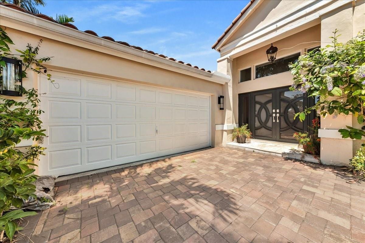 3140 Maple Lane, Davie, FL 33328 photo 2
