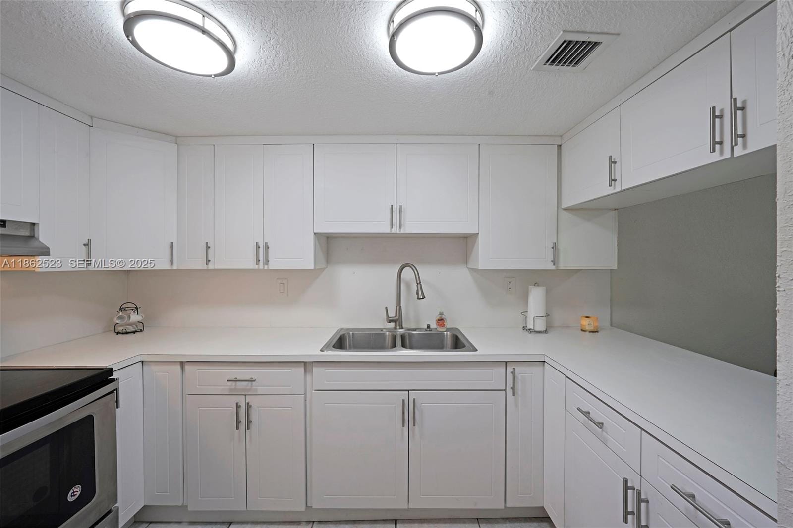 1810 W 56th Street 3204, Hialeah, FL 33012 photo 7