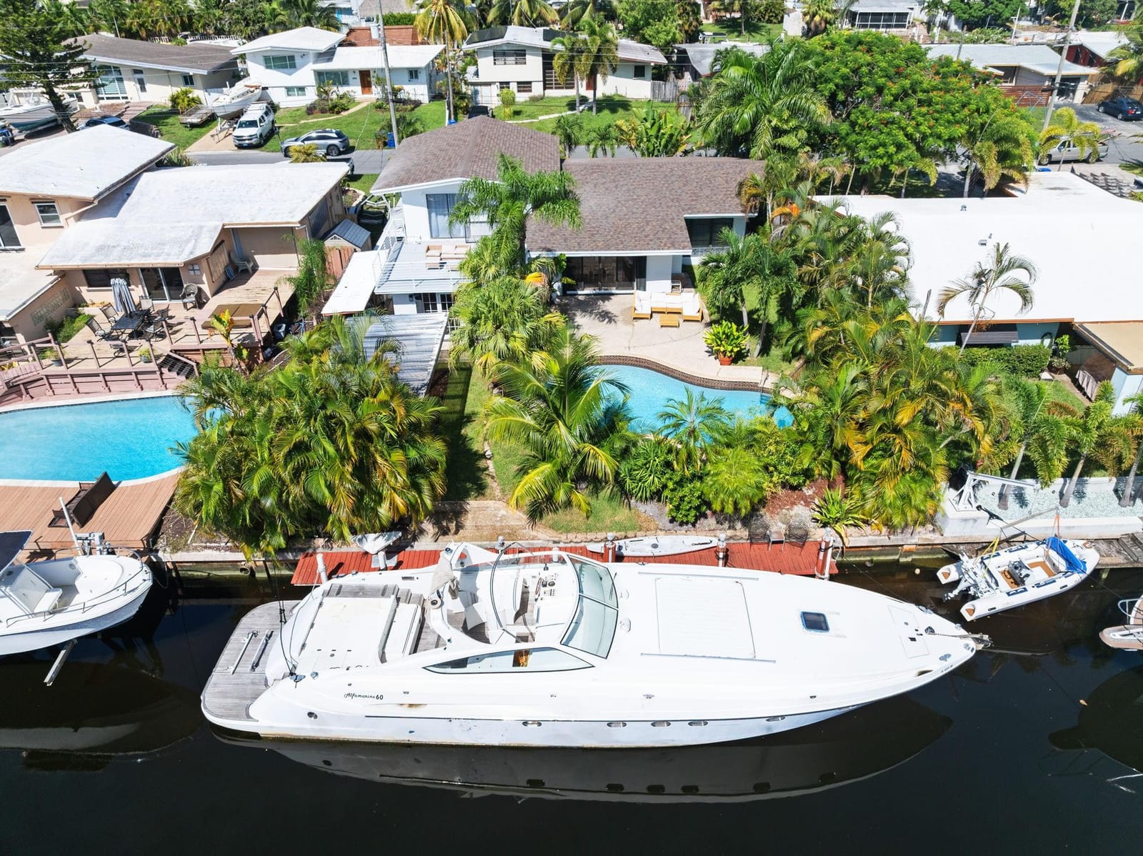 2454 Tortugas Lane, Fort Lauderdale, FL 33312