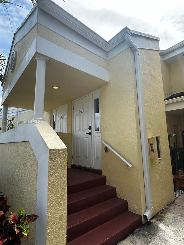 2508 SE 19th Place 204-A, sold in Keys Gate Condo No Two, Homestead, FL