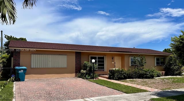 1145 SW 96th Avenue, Miami, FL 33174