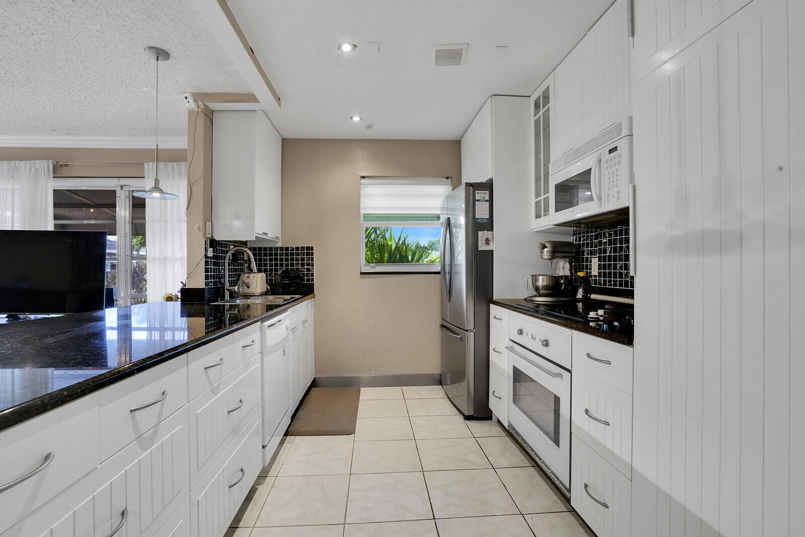 902 South Drive C, Delray Beach, FL 33445 photo 14