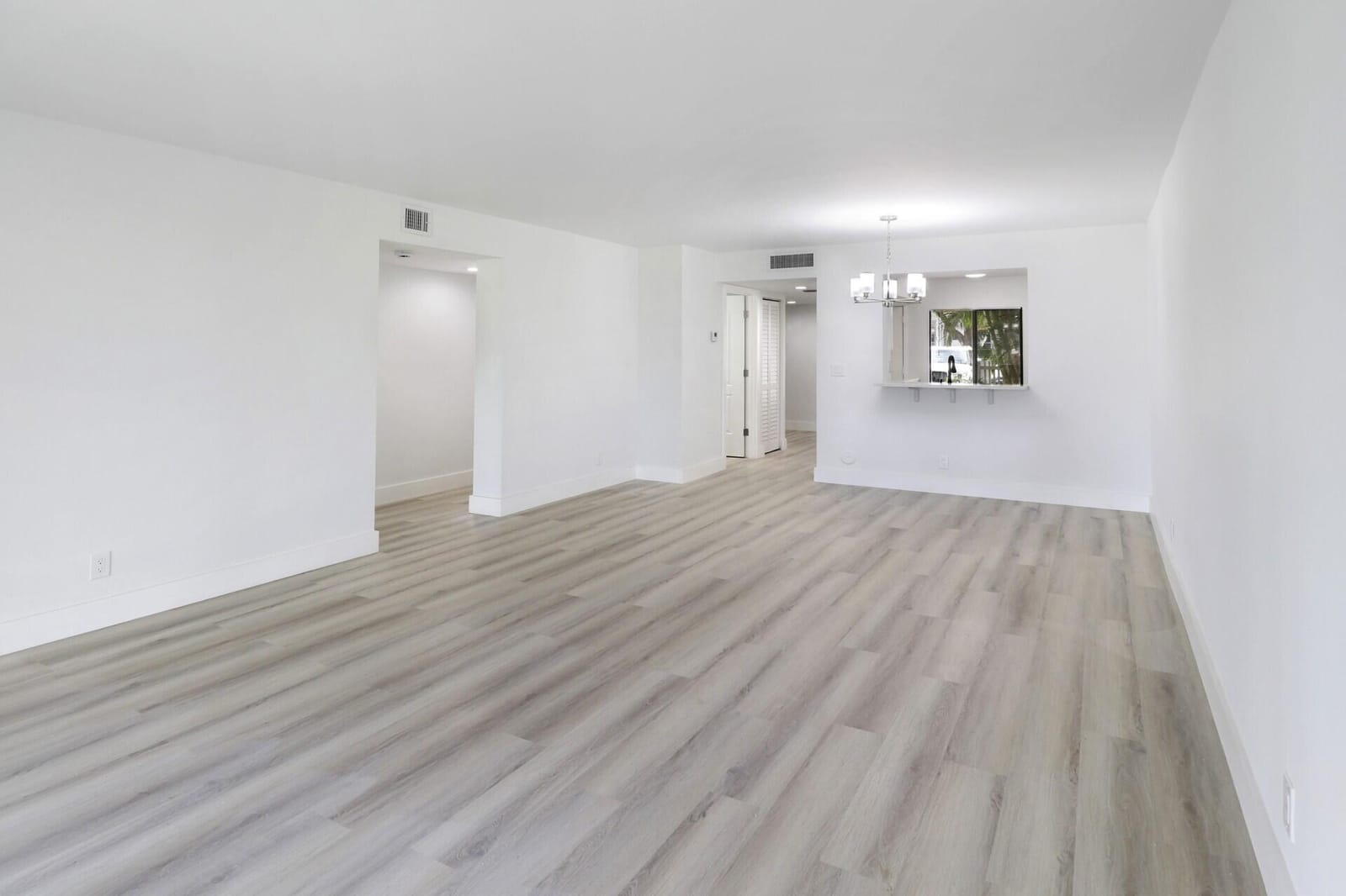 7270 Ashford Place 106 — photo 12