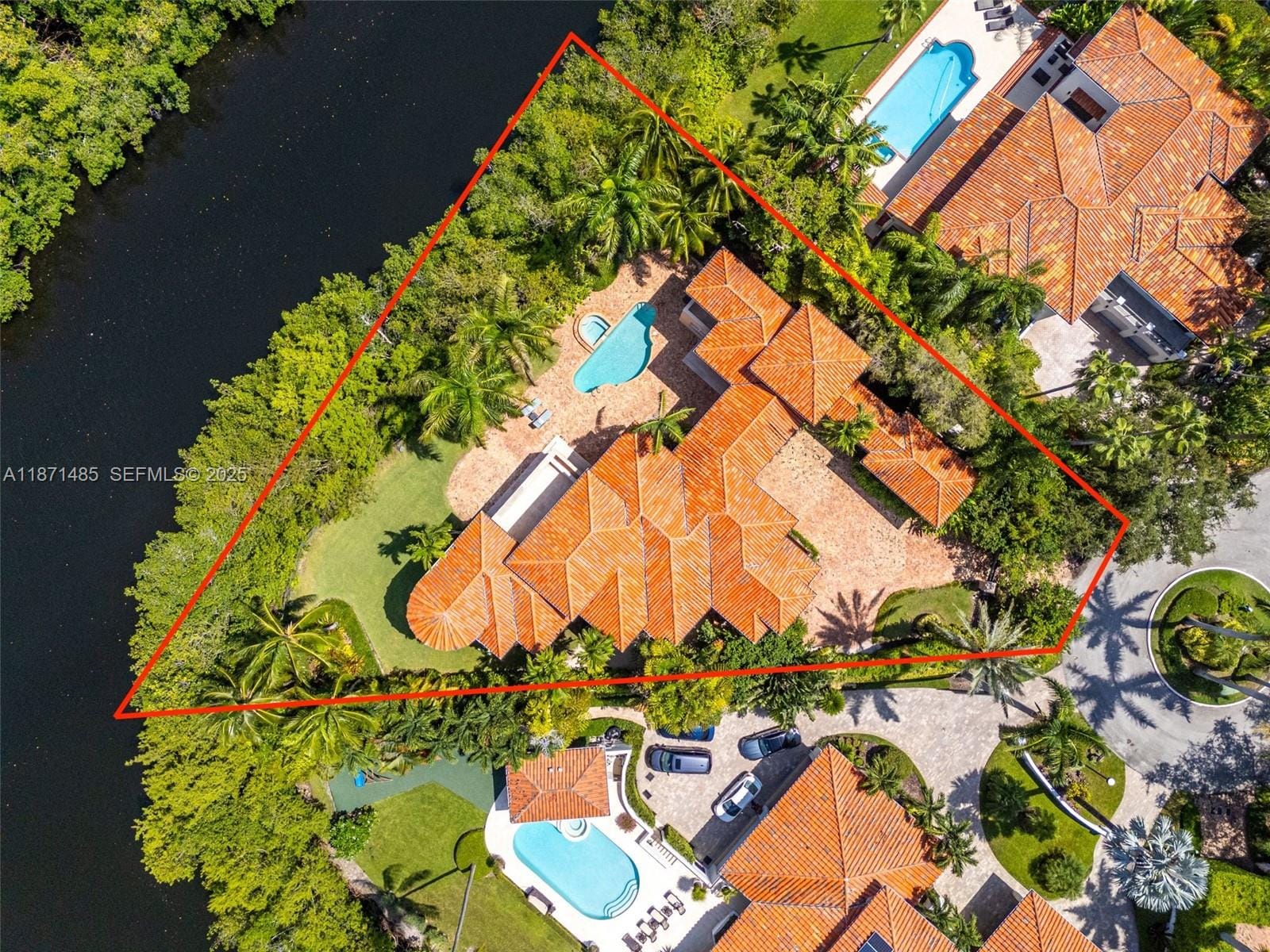 104 Paloma Drive, Coral Gables, FL 33143 photo 4
