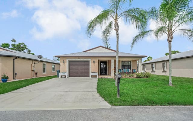 32 Oro Grande Way, Spanish Lakes One Leasehold Estates, Port St. Lucie, FL