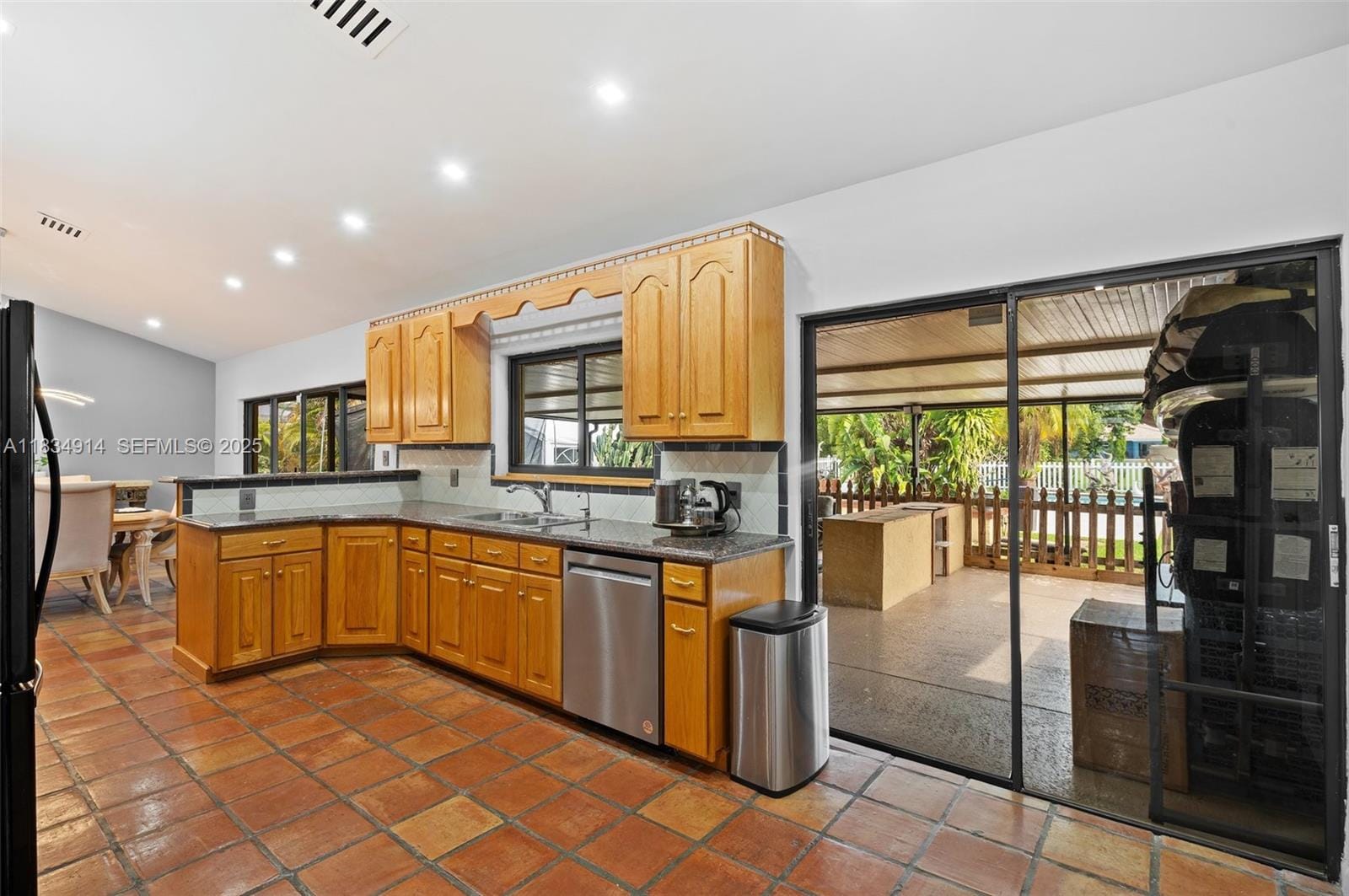 14040 SW 14th Street, Davie, FL 33325 photo 11