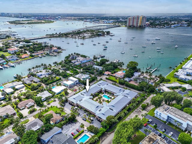 1100 Surf Road 214, sold in Courtyard Condo, Singer Island, FL