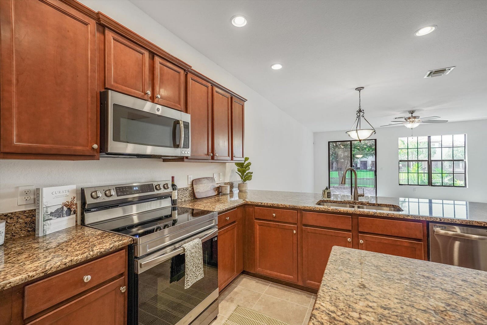 10403 Wellington Parc Drive — photo 8