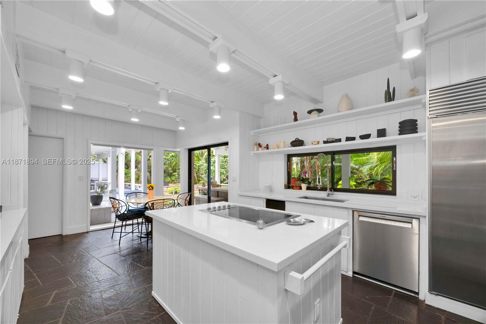 5600 Oakwood Lane, Coral Gables, FL 33156 photo 21