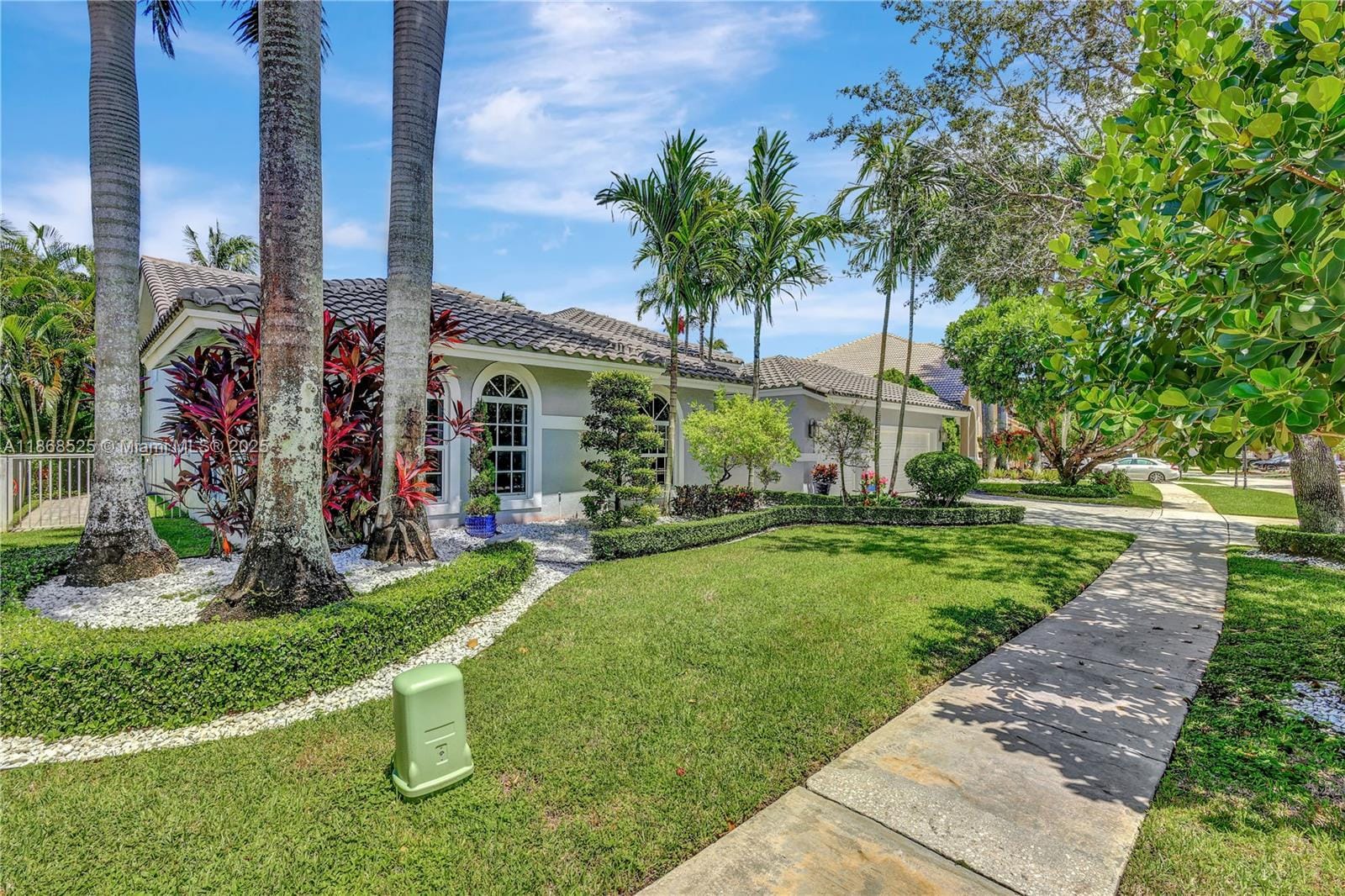 17511 SW 12th Street, Pembroke Pines, FL 33029 photo 3