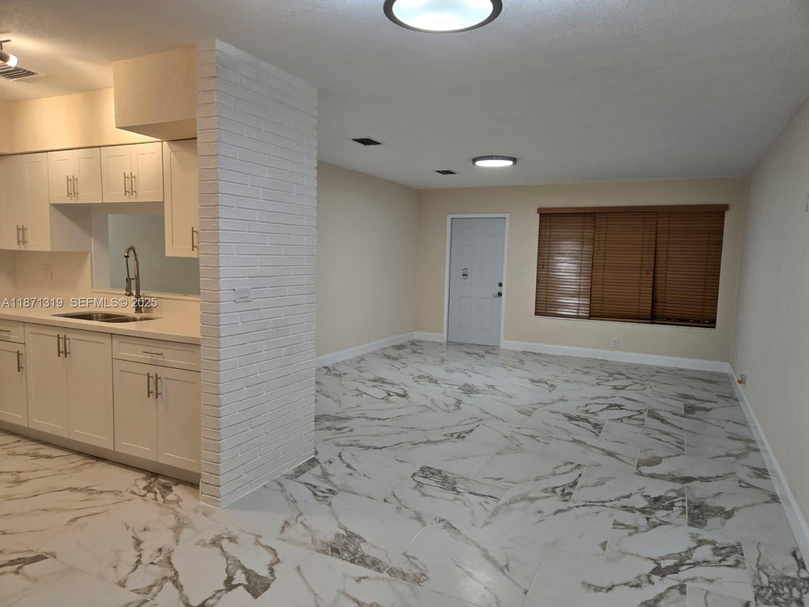 6751 Meade Street — photo 3