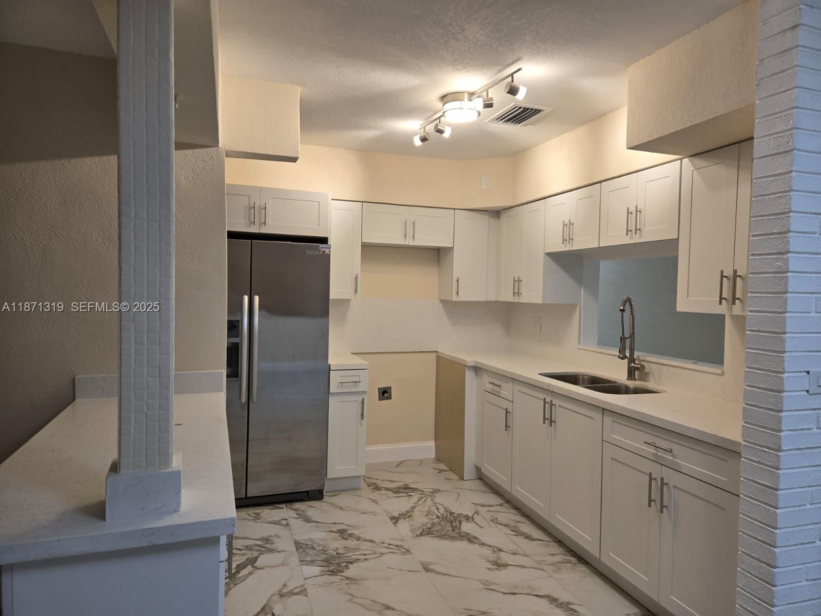 6751 Meade Street — photo 6