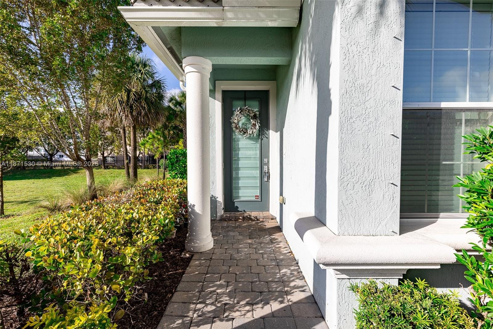 4401 Large Leaf Lane, Hollywood, FL 33021 photo 2