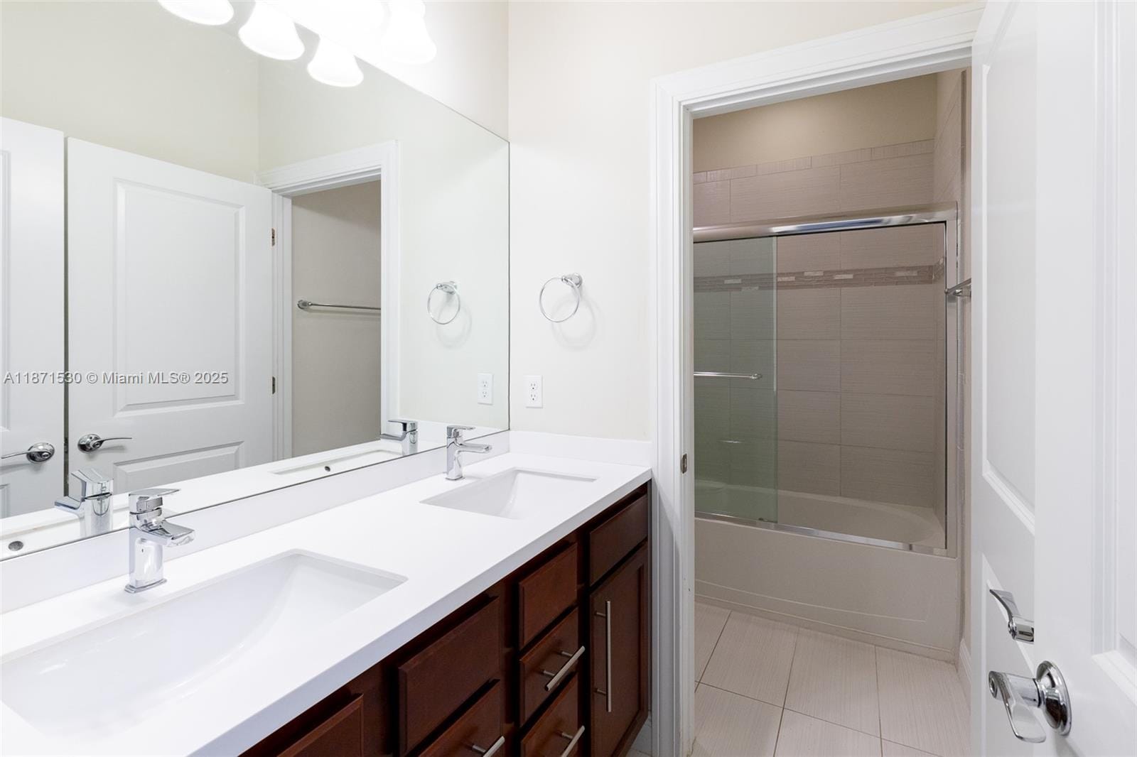 4401 Large Leaf Lane, Hollywood, FL 33021 photo 13