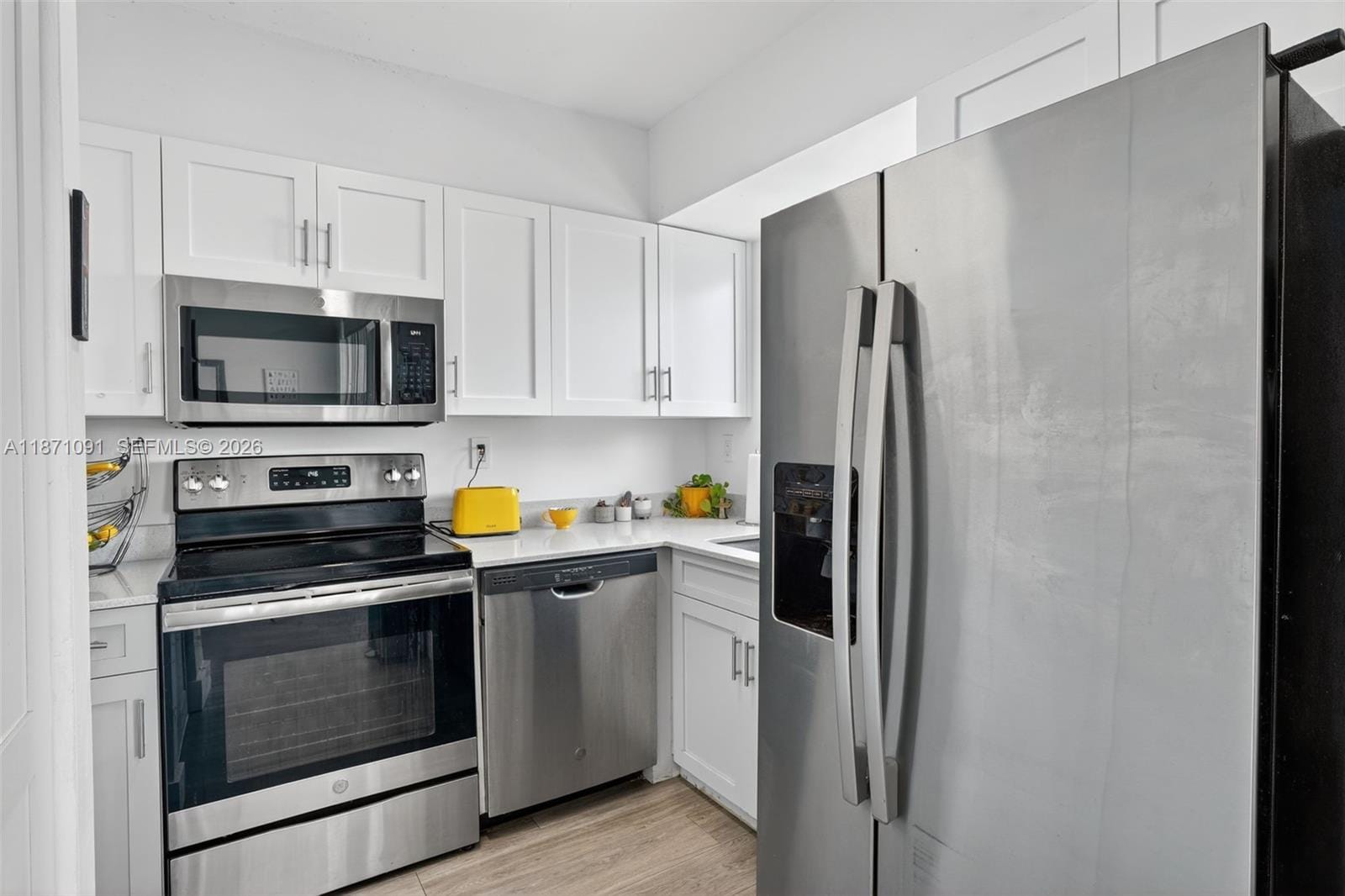 5900 Collins Avenue 1607, Miami Beach, FL 33140 photo 4