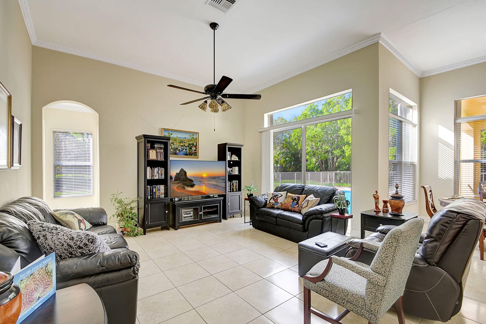 8123 Woodslanding Trail, West Palm Beach, FL 33411 photo 17