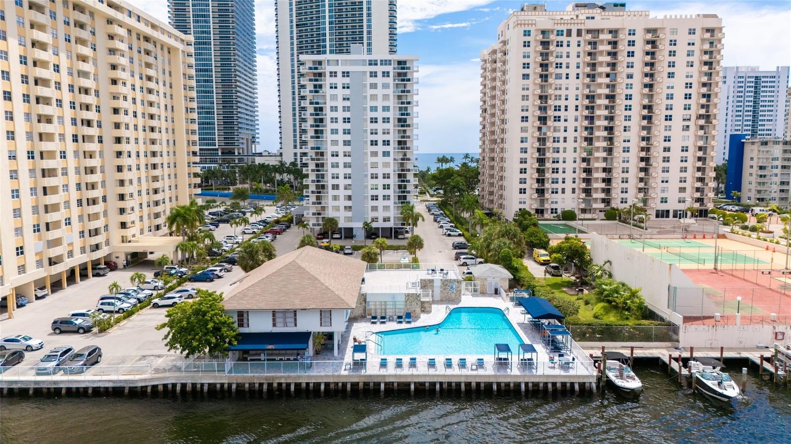 1849 S Ocean Drive 711 — photo 11