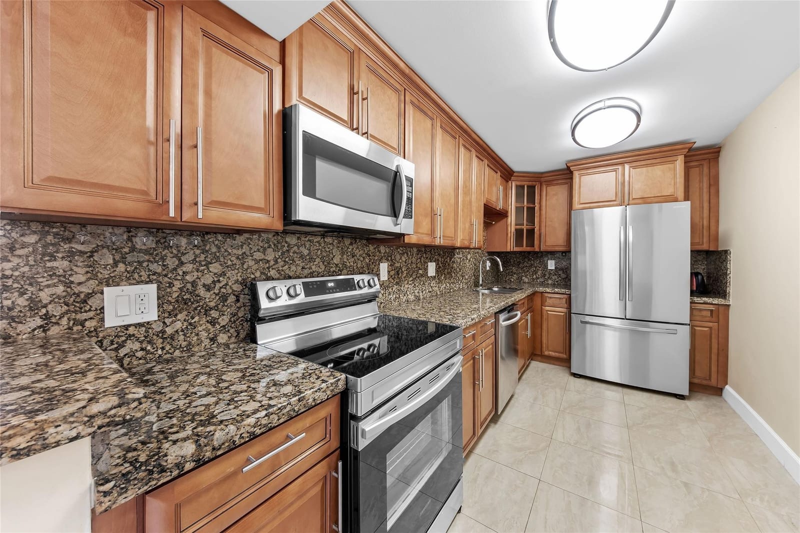 1849 S Ocean Drive 711 — photo 8