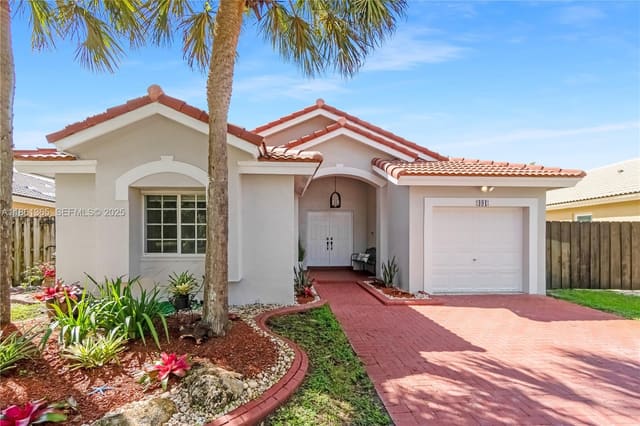 491 SW 203rd Avenue, sold in Crystal Pointe, Pembroke Pines, FL