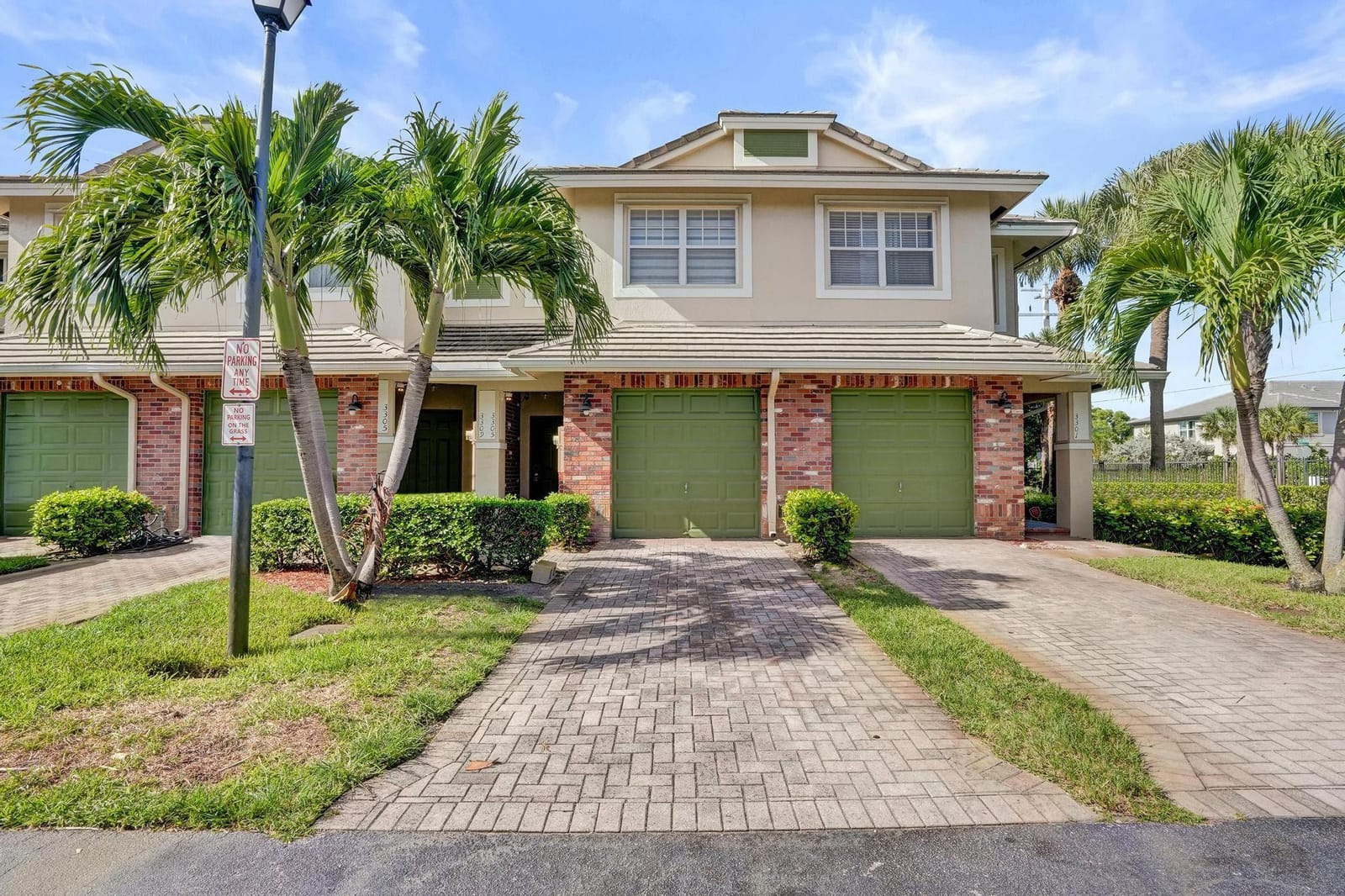 3305 NW 29th Court, Lauderdale Lakes, FL 33311