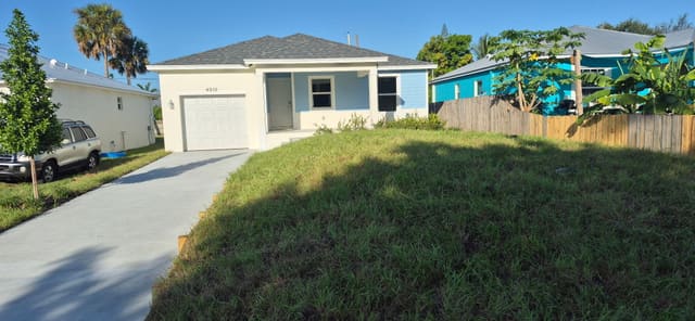 4910 SE Jack Avenue, Stuart, FL 34997