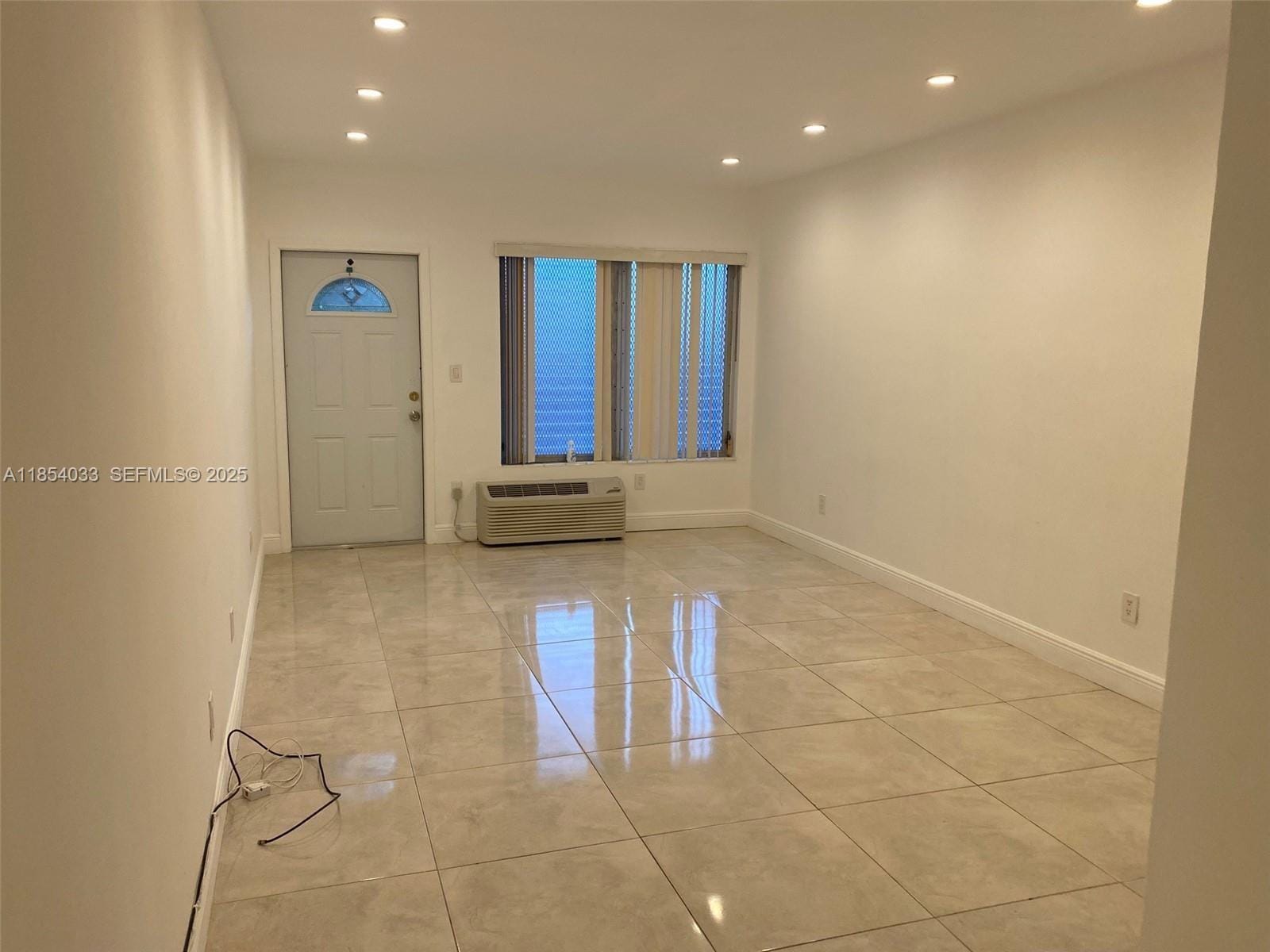 7725 Carlyle Avenue 4, Miami Beach, FL 33141 photo 8