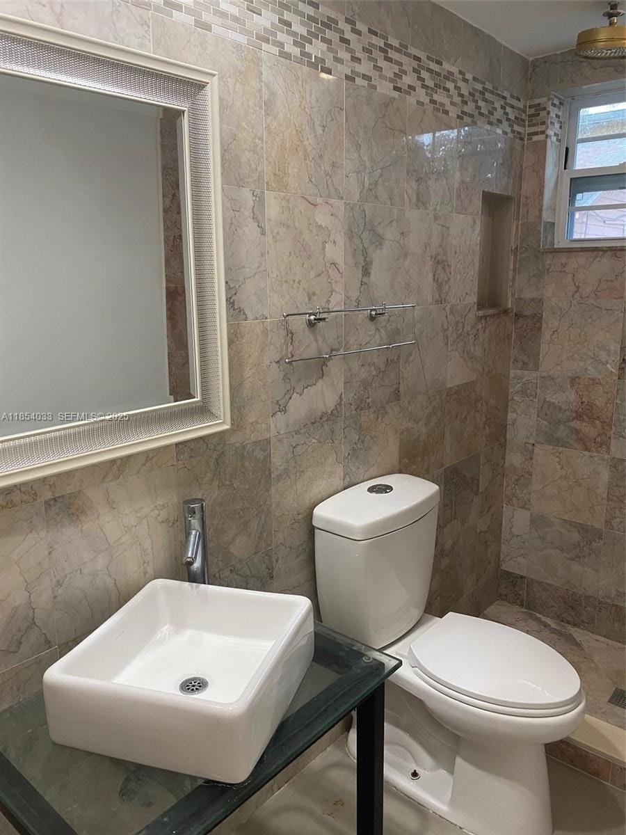 7725 Carlyle Avenue 4, Miami Beach, FL 33141 photo 10