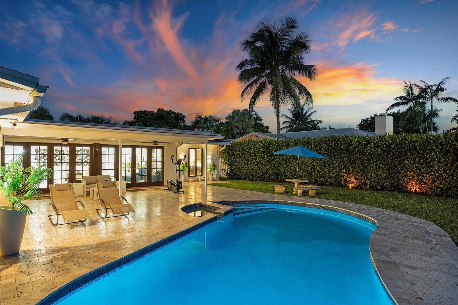 440 N Rainbow Drive, Hollywood, FL 33021 photo 2