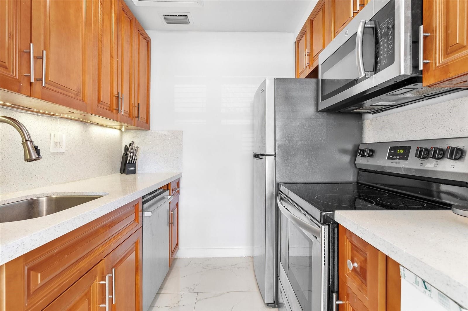 440 N Rainbow Drive, Hollywood, FL 33021 photo 27