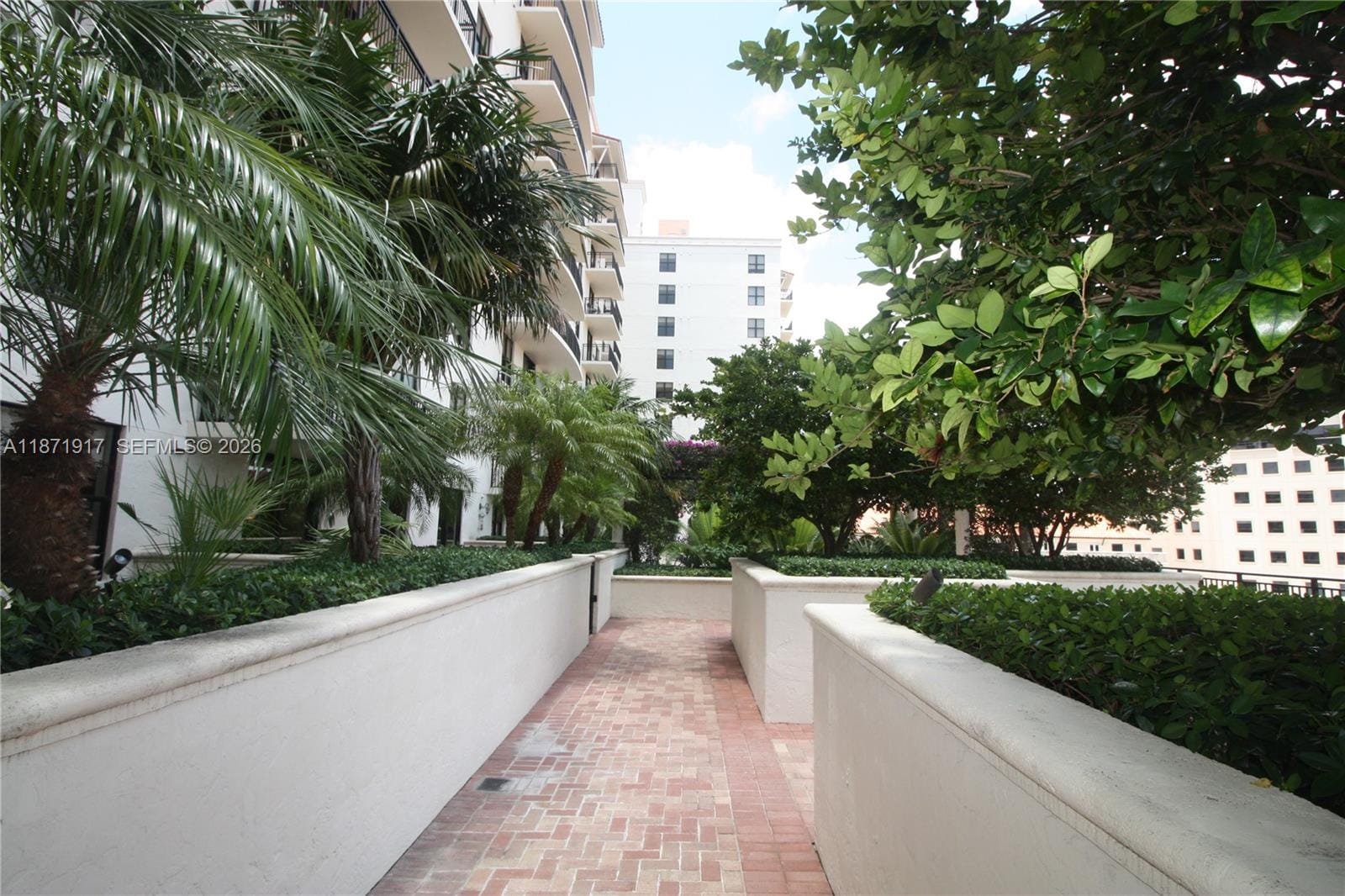 888 S Douglas Road 1213, Coral Gables, FL 33134 photo 28