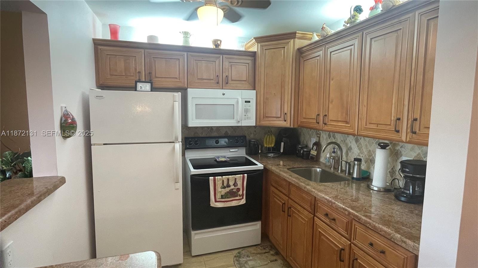 3033 Berkshire B 3033 — photo 8