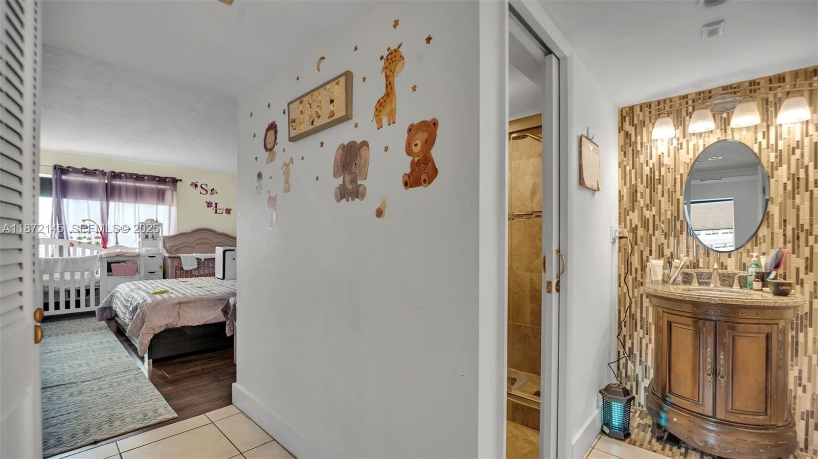 8001 Crespi Boulevard 4B — photo 11