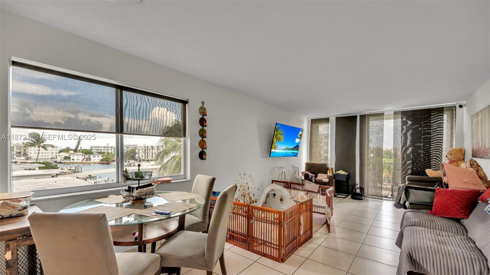 8001 Crespi Boulevard 4B — photo 3