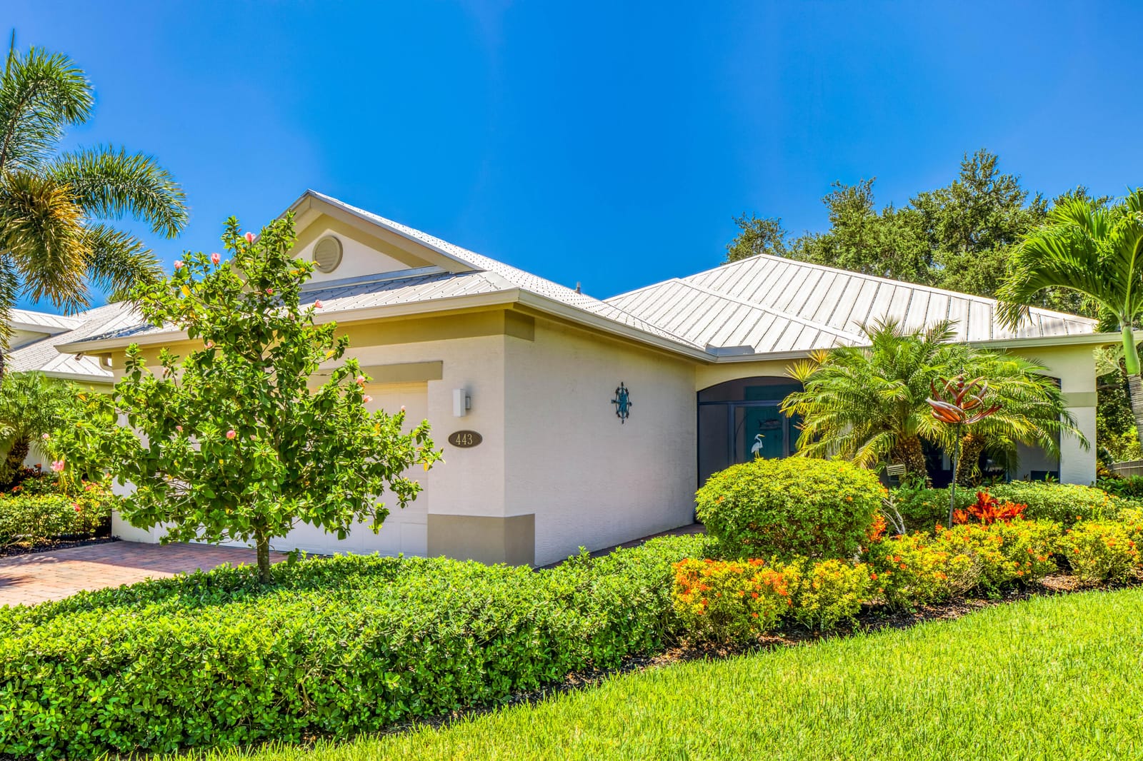 443 11th Square SW, Vero Beach, FL 32962 photo 2