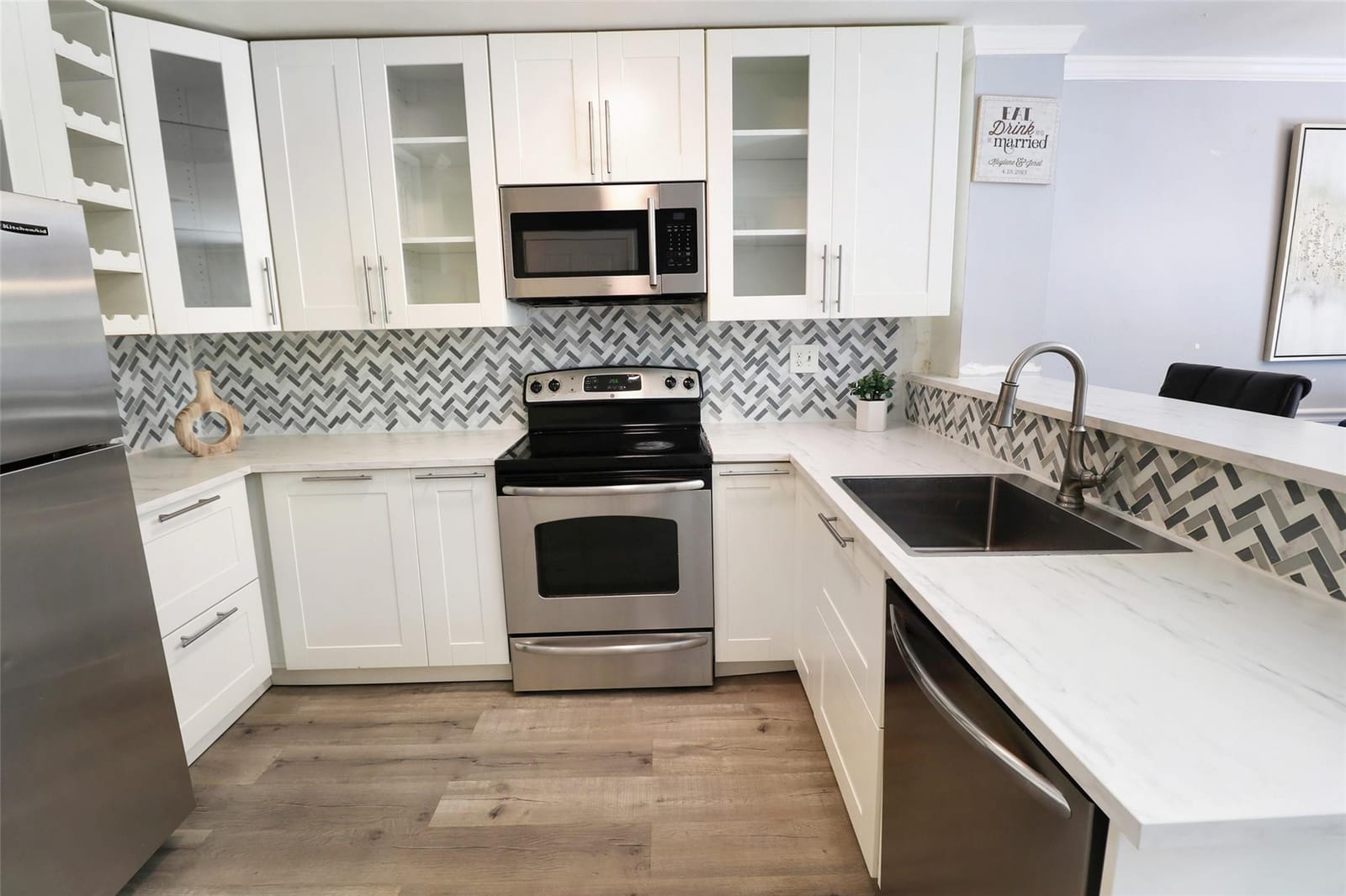 3671 NW 91st Avenue — photo 5